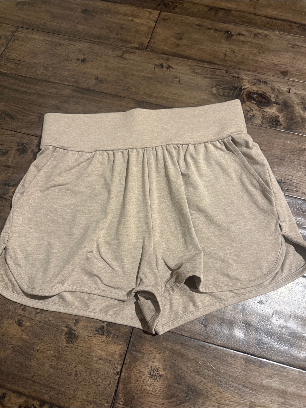 Varley Beige Lounge Shorts
